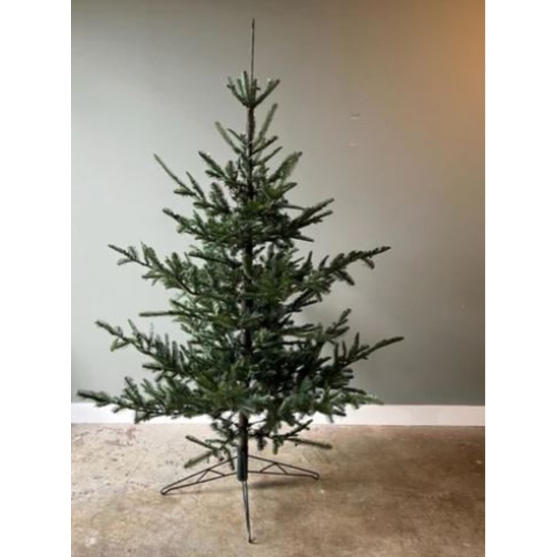 PHDXMA220147 (30343) – Noble Fir Tree 7.5′ W/Lights