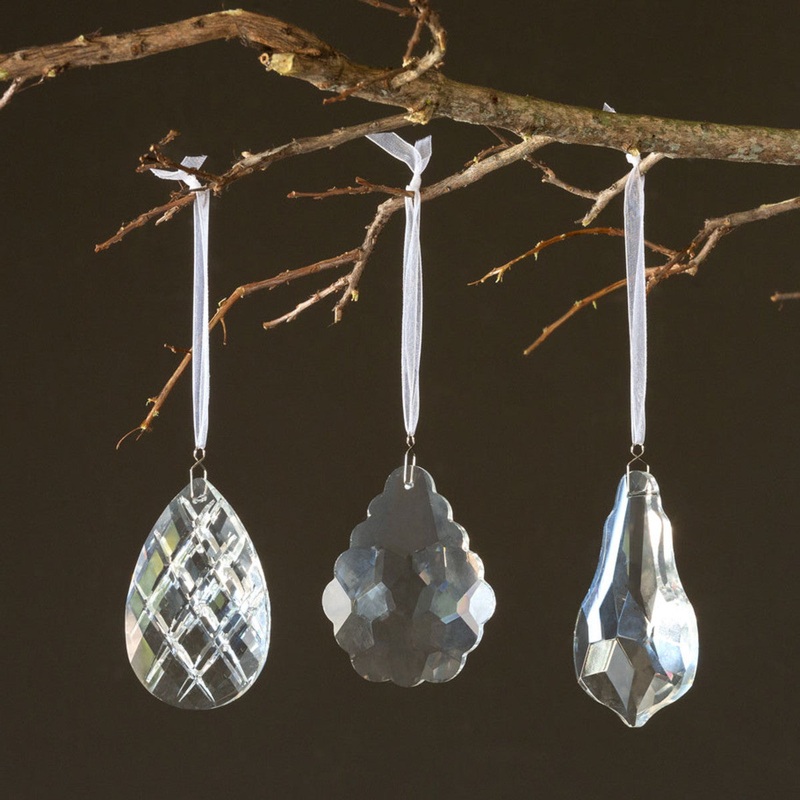 XAO90819 (27731) – Crystal Drop Ornaments Medium