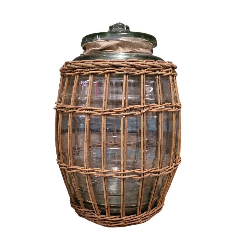 LB2529 (17854) – Willow Wrapped Storage Jar 17 REG $79.90