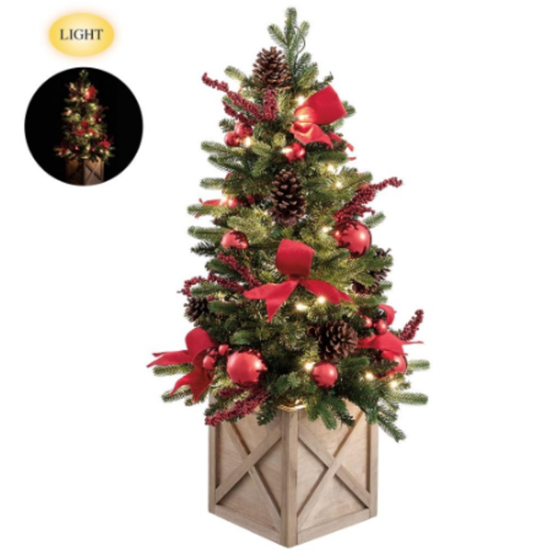 XLT957-RE/GR (00405) – Berry/Ball/Pine Tree In Wood Planter W/Lights Red Green 38