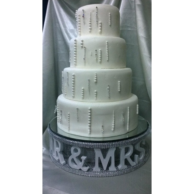 Cake stand Mr & Mrs personalised words wedding cake stand + lights [ choose from Many word options – Personalised, RHINESTONE EFFECT FINISH