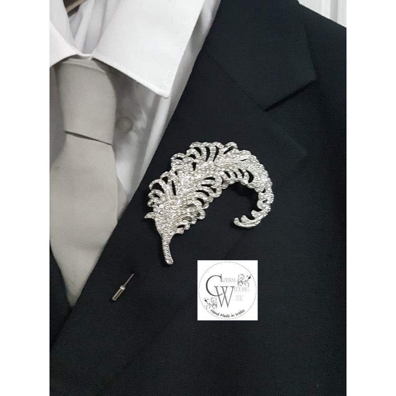 Peacock feather buttonhol Boutonniere Feather brooch, Alternative flower, Wedding Buttonhole Pin.  Wedding Boutonnire by Crystal wedding uk