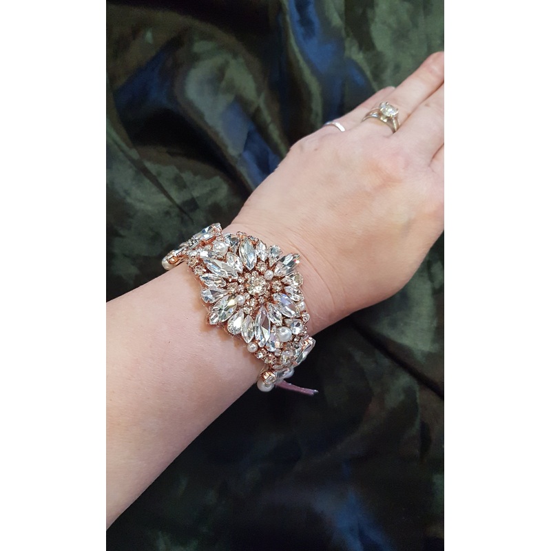 Rose gold crystal Flower wrist corsage set of 4 pieces, Wedding cuff, BRIDAL WRISTLET by Crystal wedding uk
