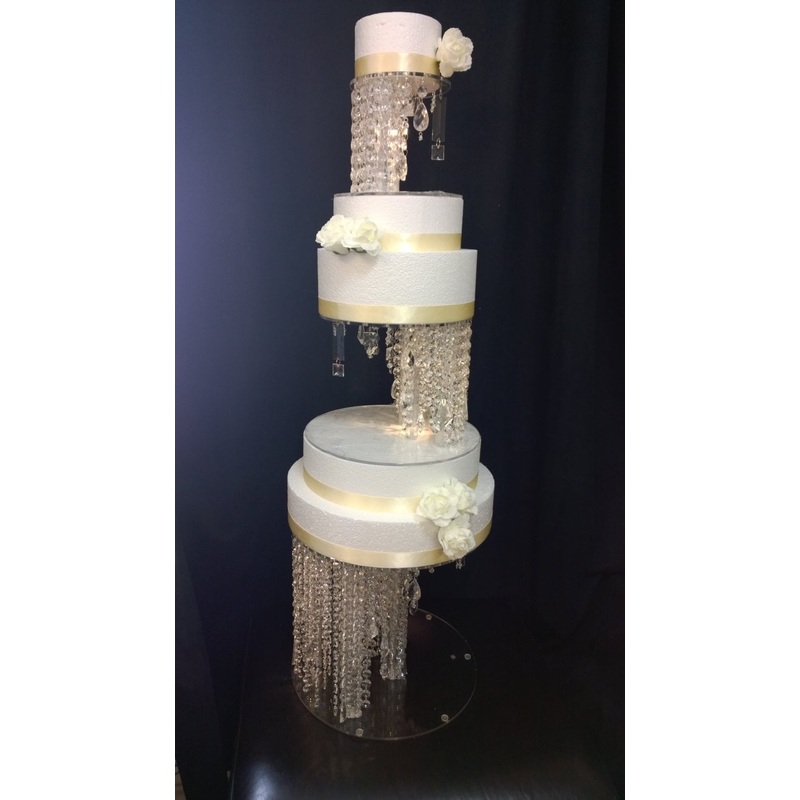 Crystal Illusion wedding cake stand 2 separators with LED Lights, set of 3 pieces. 8’1418 by Crystal wedding uk