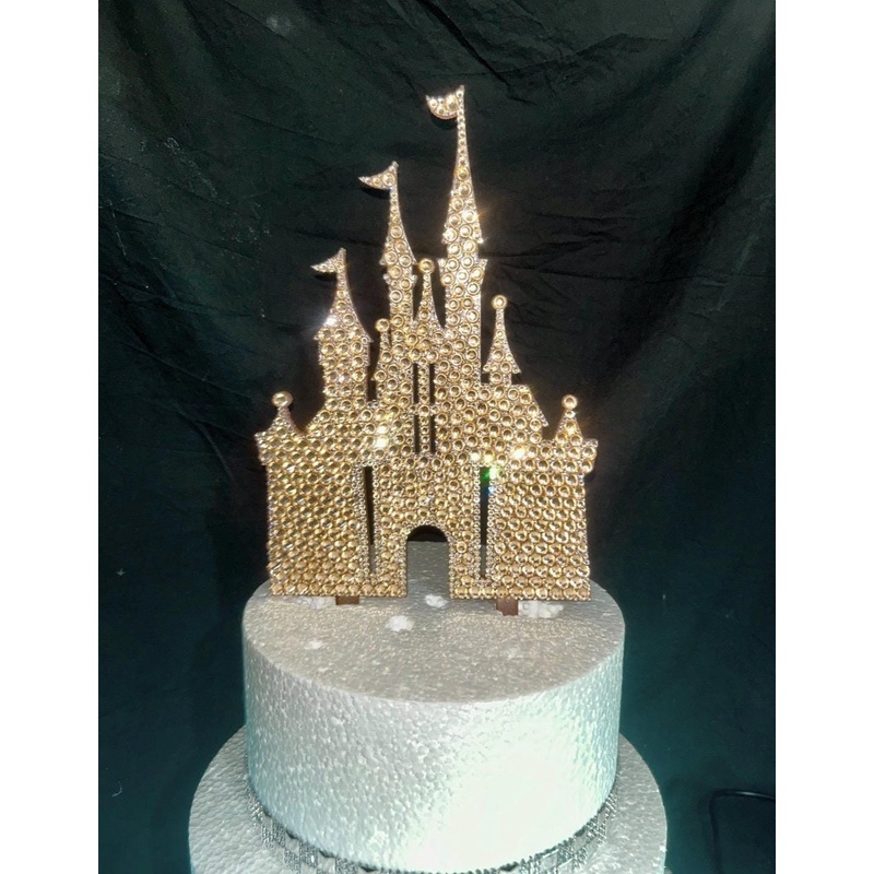 Swarovski Crystal Fairytale Castle Cake Topper: Elegant Wedding Decoration